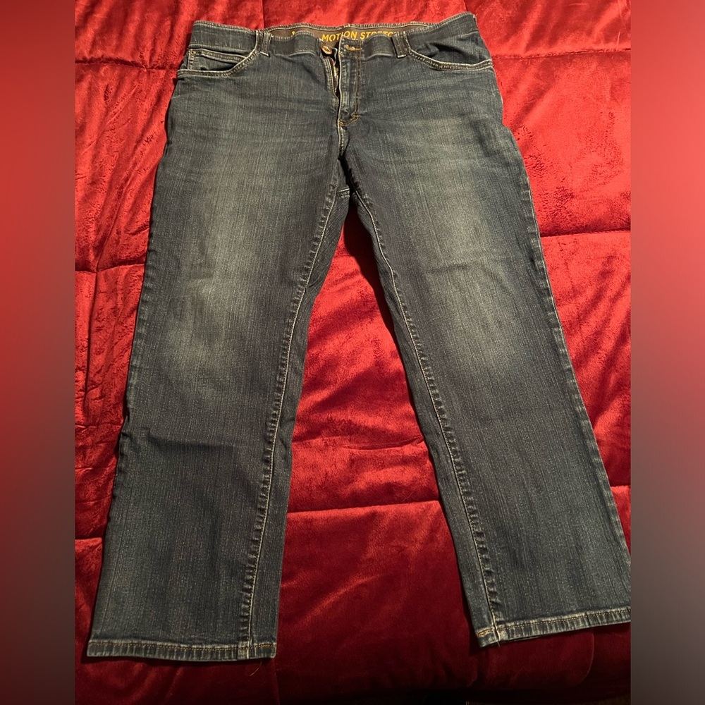 Lee Motion Stretch Regular Fit Straight. 38x30